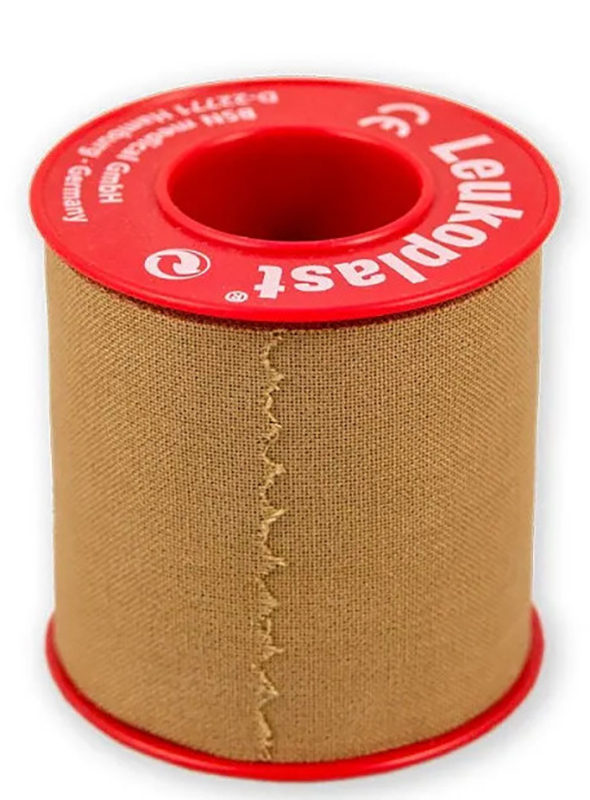 CEROTTO CHIRURGICO PER FISSAGGIO MEDICAZIONI IN ROCCHETTO LEUKOPLAST SUPPORTO VISCOSA COLOR PELLE MASSA ADESIVA CAUCCIU' OSSIDO DI ZINCO 10X500CM - Farmadillo