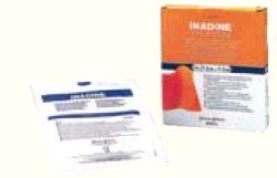 MEDICAZIONE NON ADERENTE ALLO IODIO-POVIDONE INADINE MISURA 9,5X9,5 10 PEZZI - Farmadillo
