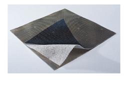 MEDICAZIONE A BARRIERA ANTIMICROBICA MULTISTRATO CON NANOCRISTALLI DI ARGENTO 5X5CM 5 PEZZI - Farmadillo