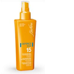 DEFENCE SUN LATTE SPRAY 15 PROTEZIONE MEDIA - Farmadillo